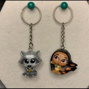Disney doorables Pocahontas/ Meeko Keychains
